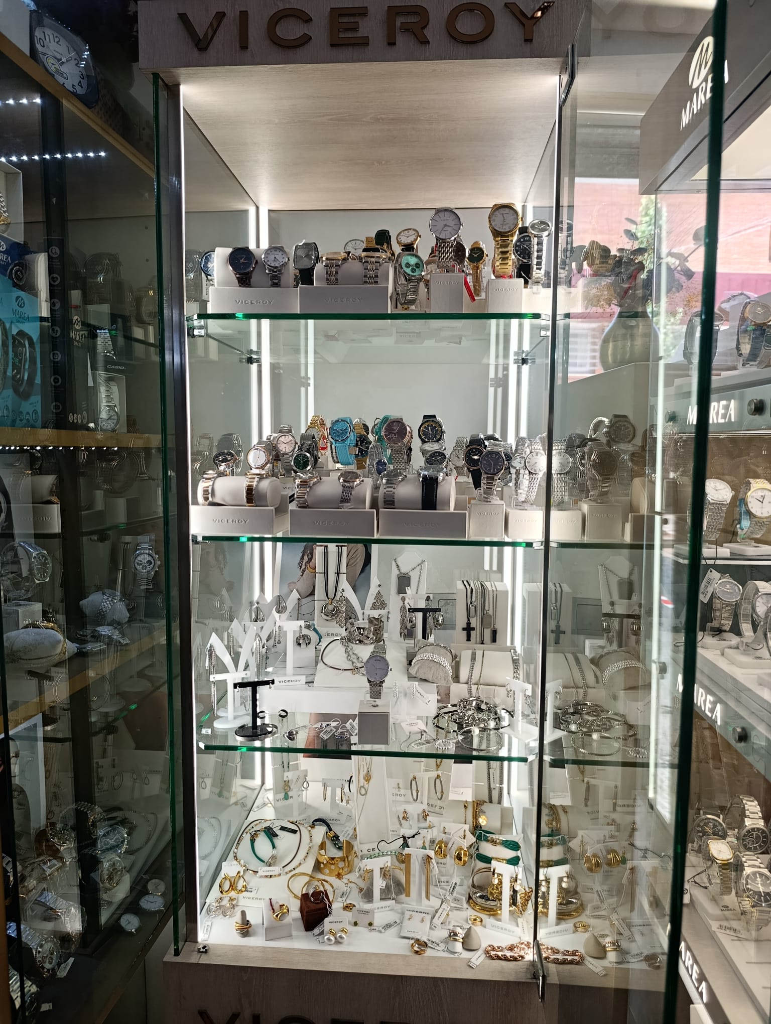 Vitrina de Joies Aurum en Onda