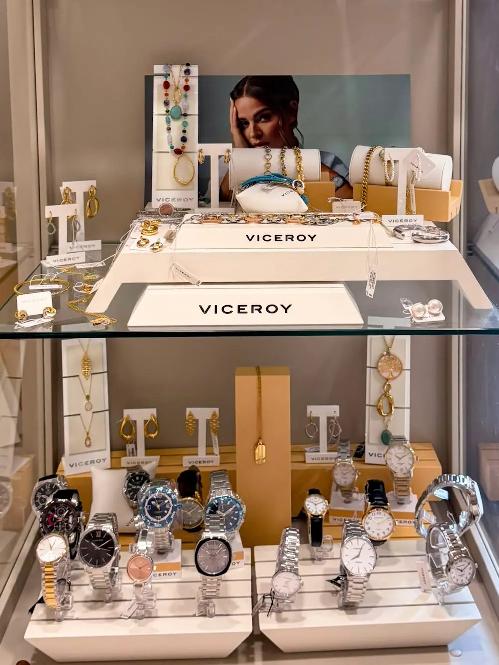 Expositor de Viceroy en Joies Aurum